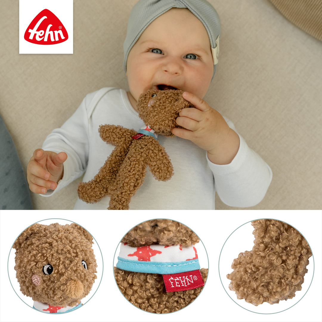 Detailansicht des Baby Knister-Bär mit integriertem Raschelpapier