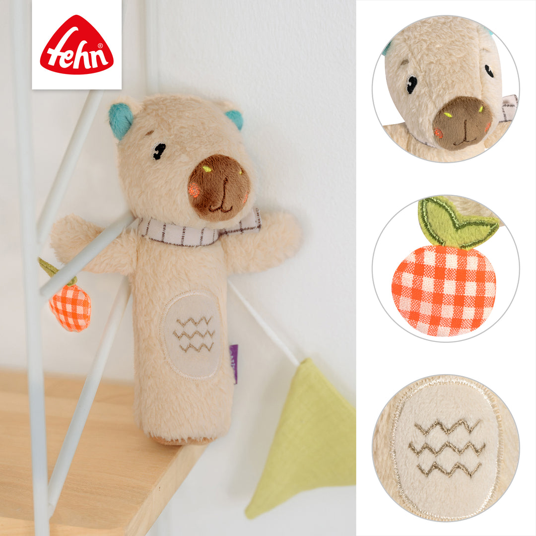 Detailansicht des Baby Stabgreiflings Capybara mit integrierter Quietsche und Rassel
