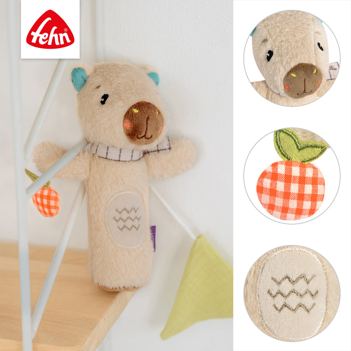 Detailansicht des Baby Stabgreiflings Capybara mit integrierter Quietsche und Rassel
