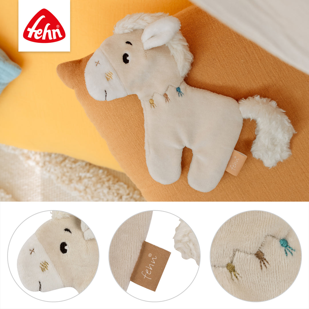 Details des Baby Knister-Pferdes mit integriertem Raschelpapier
