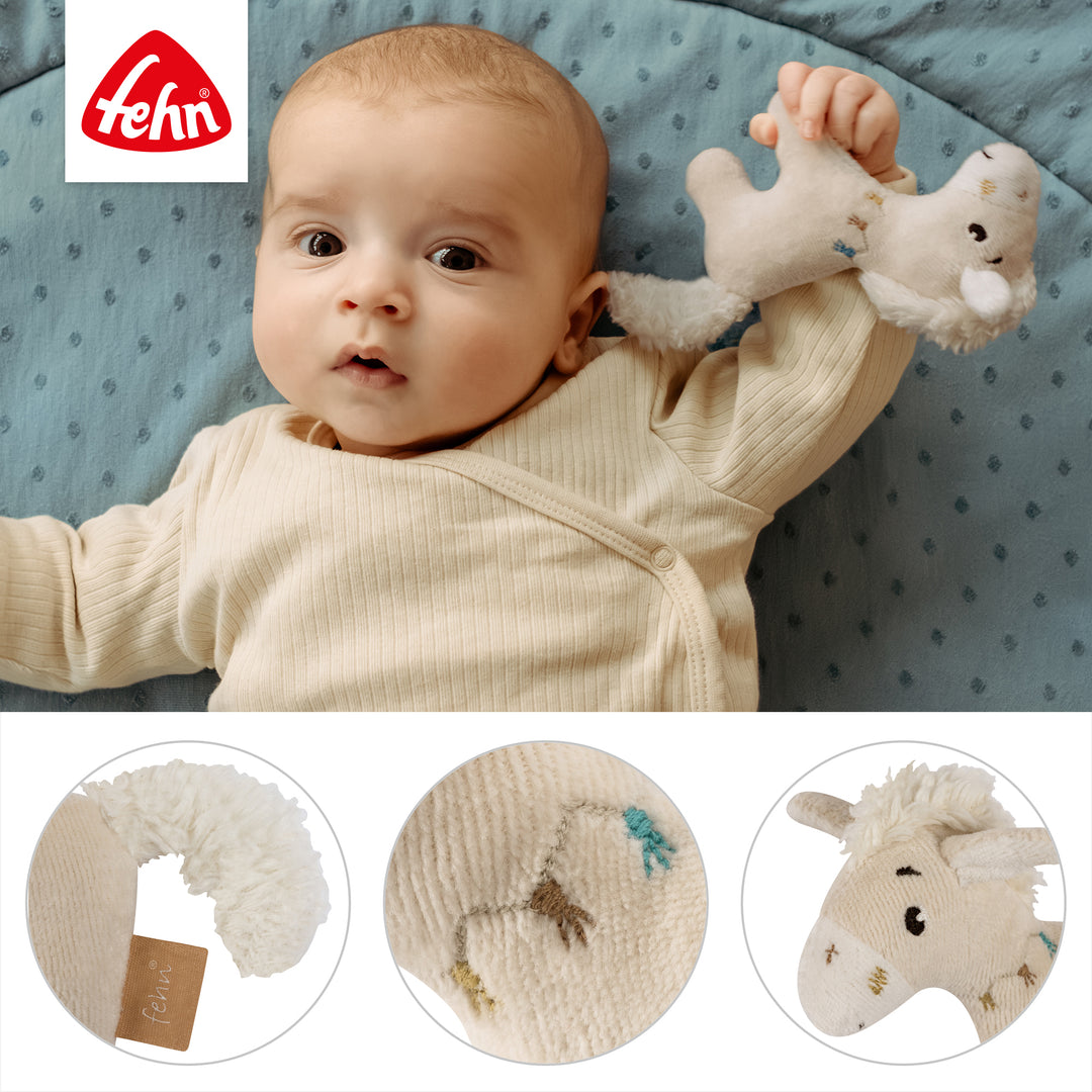 Detailansicht der Baby Mini-Rassel Pferd mit integrierter Rassel