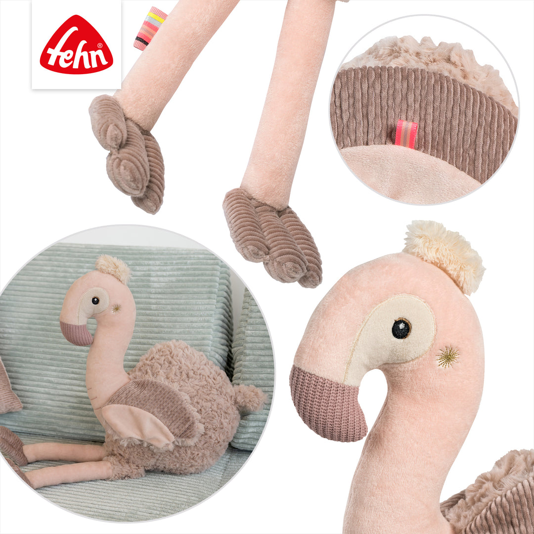 Detailansicht des Baby Kuscheltier Flamingo XL