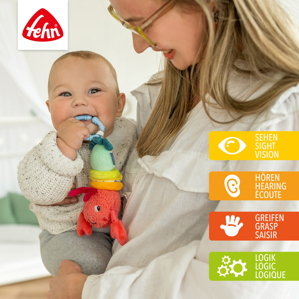 Baby spielt mit Baby Hummer mit Vibration  aus weichem Plüsch