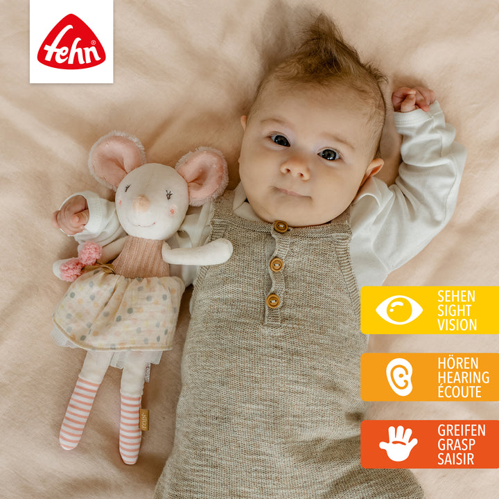 Baby liegt neben Baby Bean Bag Maus