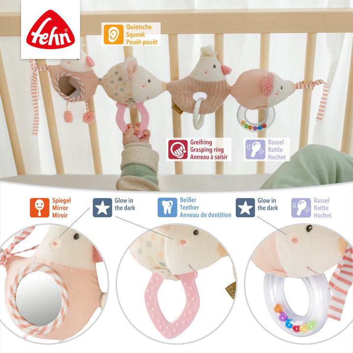 Details der Baby Kinderwagenkette feehnLAND mit verschiedenen Spielelementen