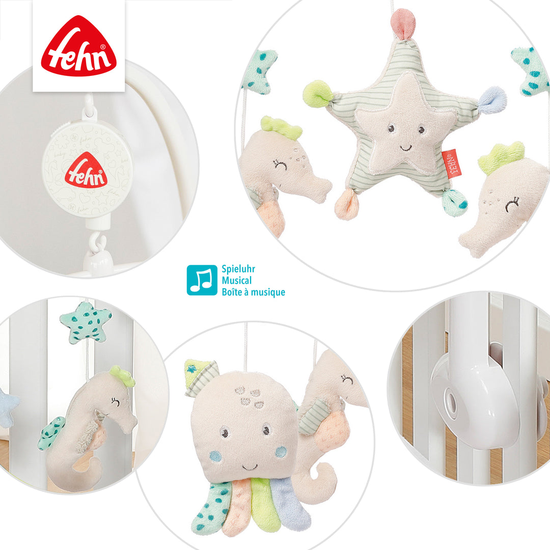 Detailansicht des Baby Musik-Mobile Meereskinder mit Plüschfiguren