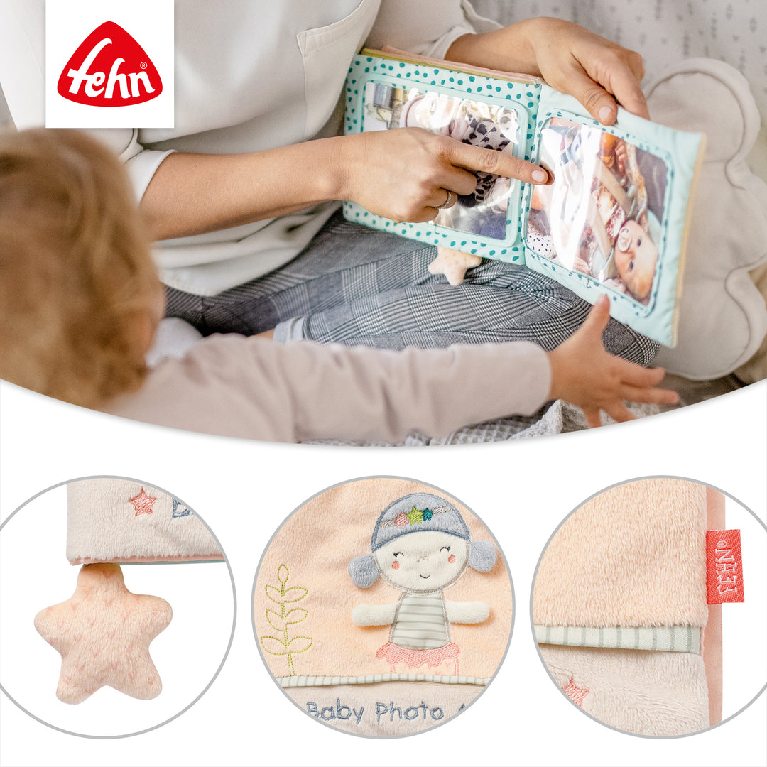 Details des Baby Fotoalbums Meerjungfrau mit Stoffanhänger