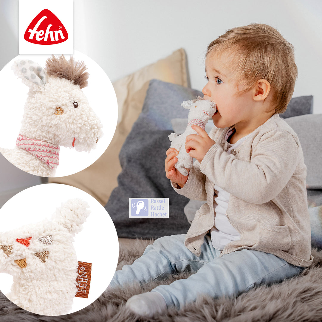 Detailansicht des Baby Ring-Greiflings Lama mit integrierter Rassel