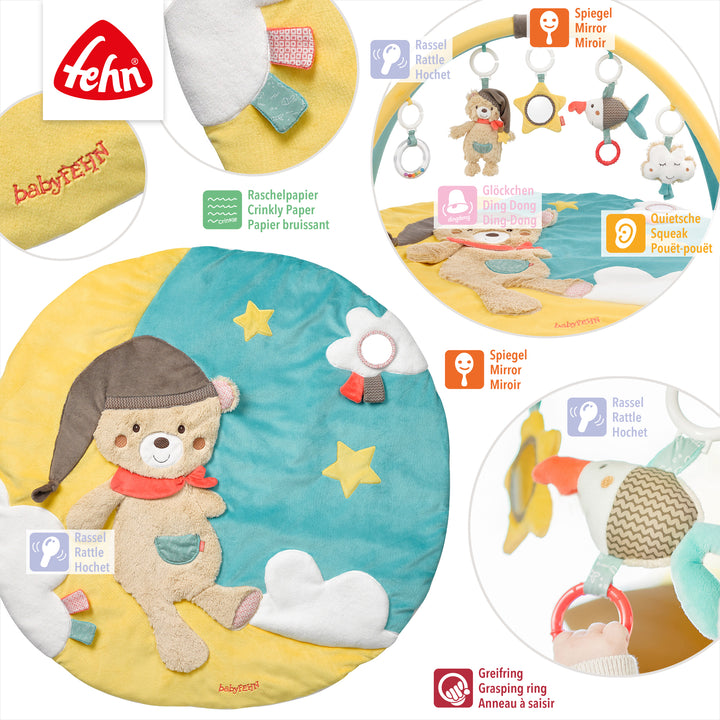 Details der 3-D-Activity-Decke Bruno mit Spiegel, Rassel, Raschelpapier, Glöckchen, Quietsche und Greifring