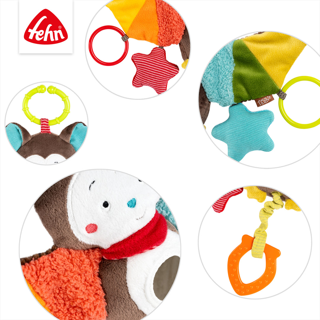 Details der Activity-Fledermaus mit verschiedenen Spielelementen