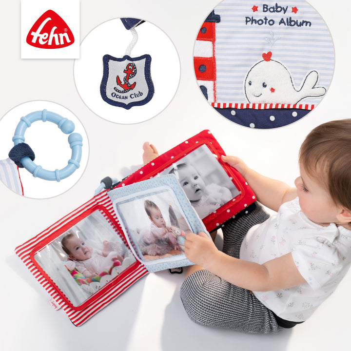 Details des Baby Fotoalbums Ocean Club mit Stoffanhänger und Befestigungsring