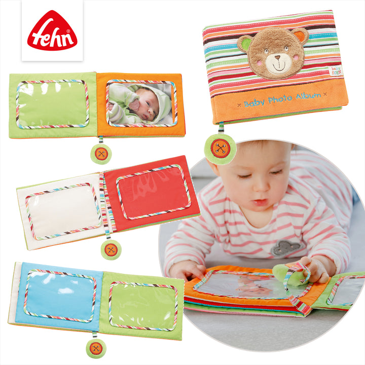 Geöffnetes Baby Fotoalbum Oskar mit transparenten Fotofächern