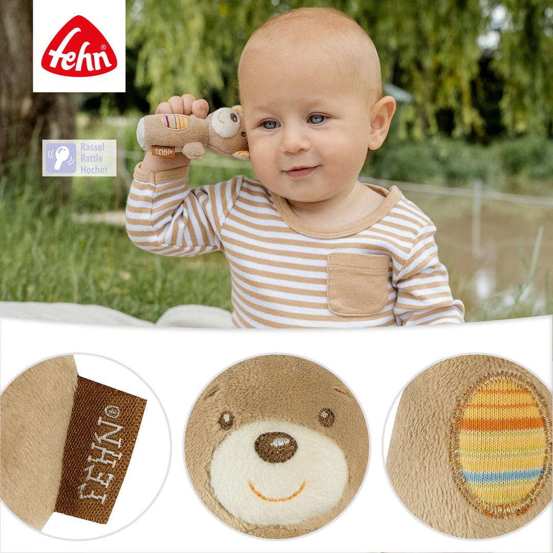 Detailansicht der Baby Mini-Rassel Teddy mit integrierter Rassel